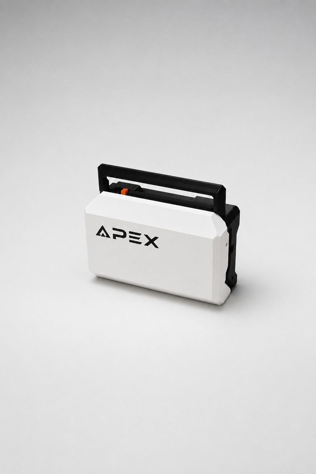 APEX BOX M 閉合正面